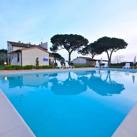 Country house Podere Tre Termini Country *