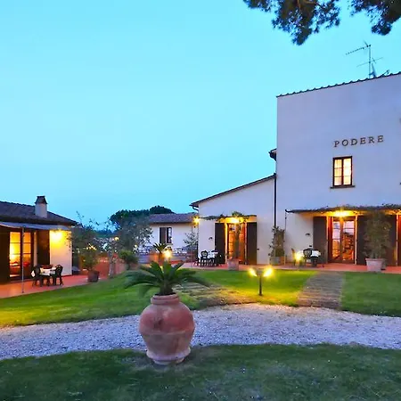 Podere Tre Termini Country Country house *